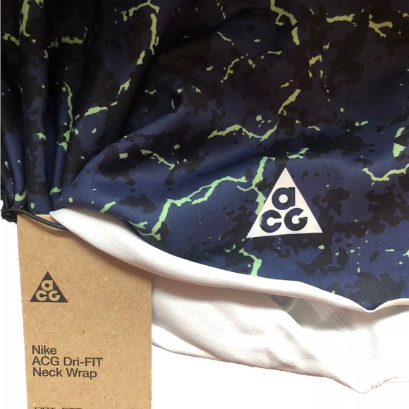 Nike ACG "Happy Arachnid" Reversible Neck Wrap New With Tags - Picture 10 of 14